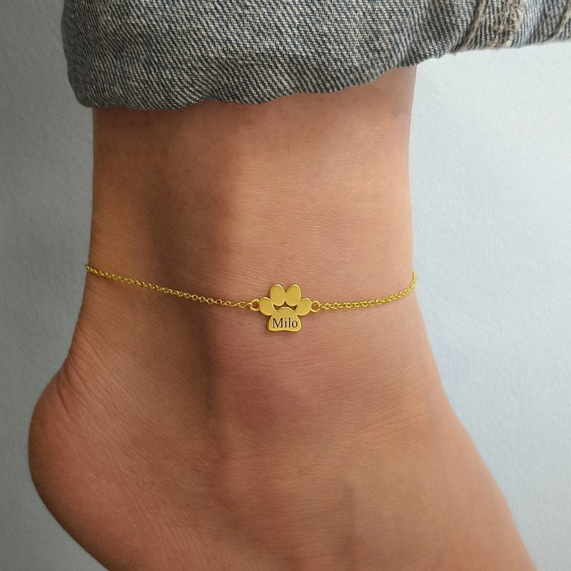 Personalized Friendly Paw Name Bracelet